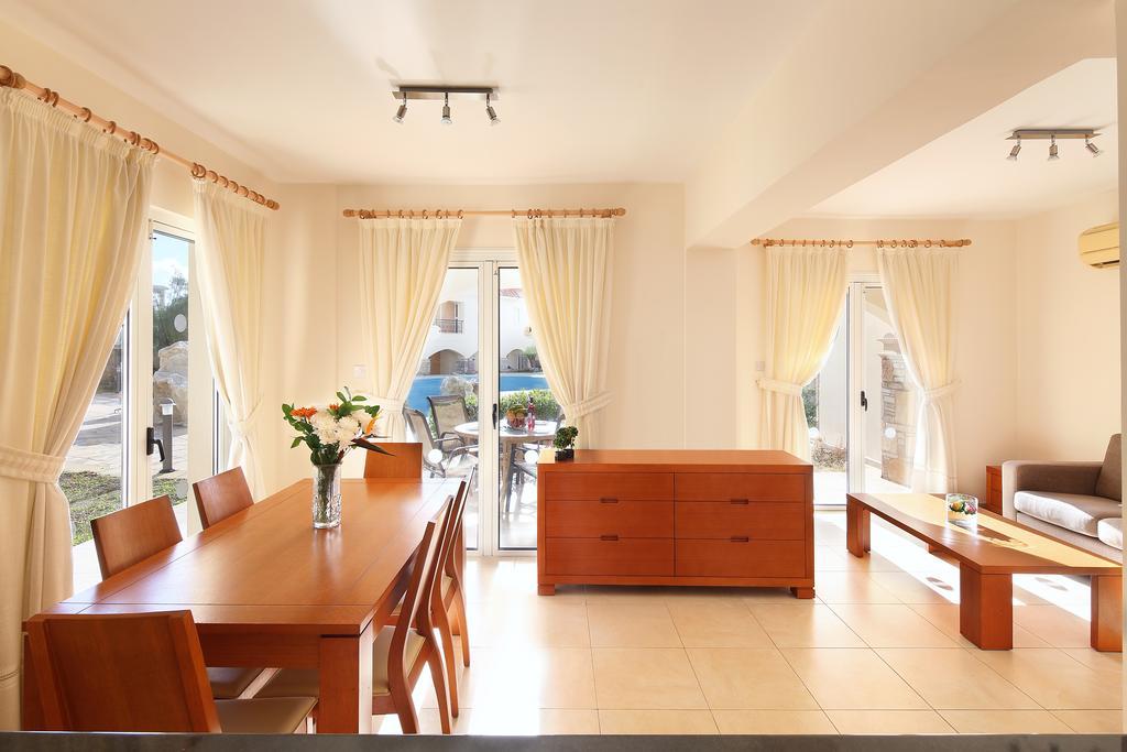 Appartamento Adamou Gardens Paphos Esterno foto